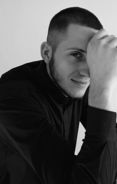  ,   Oleg, 24 ,   ,   , 