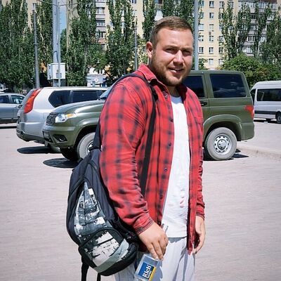  New York City,   Denis, 25 ,   ,   