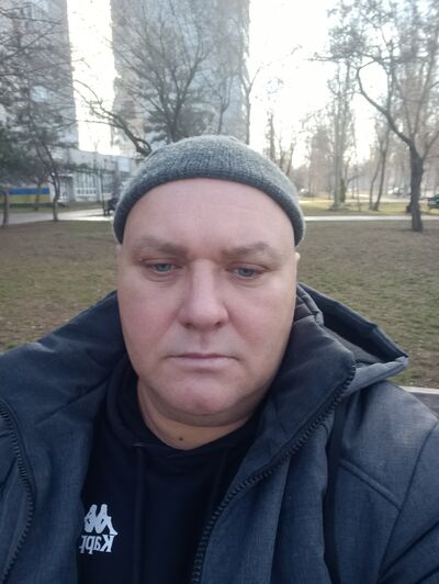  ,   Evjenie, 48 ,   ,   