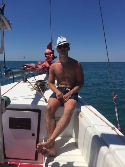  ,   , 28 ,   