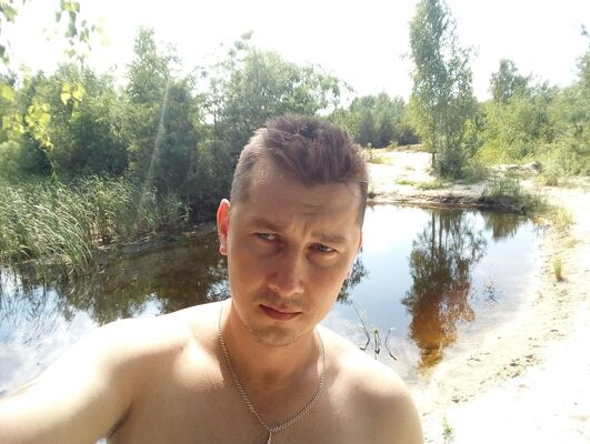  ,   Alex, 35 ,   ,   