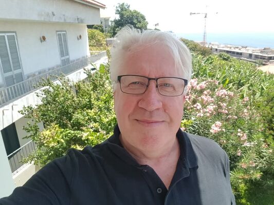  ,   Veikko, 60 ,   ,   