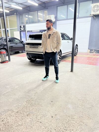  ,   Shohrux, 32 ,   ,   