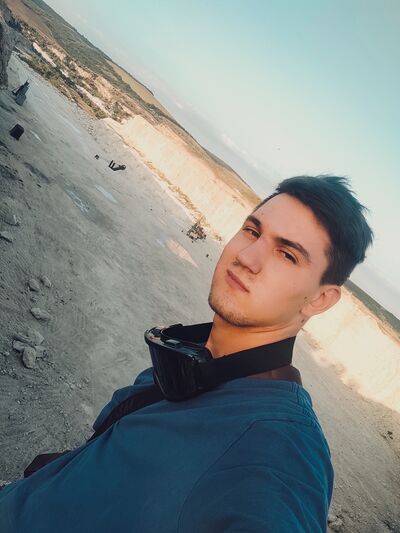  ,   Andrei, 21 ,   ,   