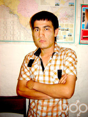  ,   Akbar, 37 ,   ,   , c 