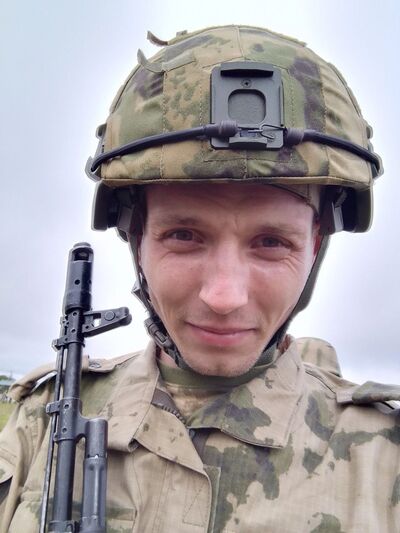  ,   Anton, 30 ,   c 