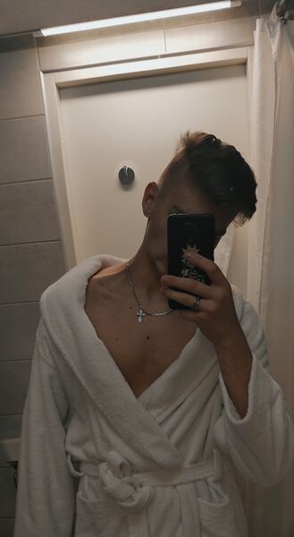  ,   White, 21 ,   