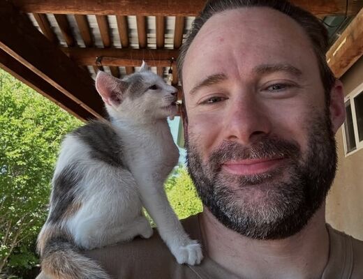  ,   Otto, 49 ,     , c 