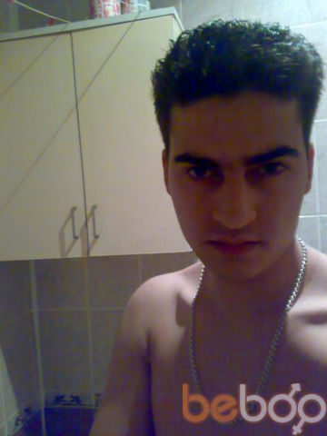  ,   Edji, 37 ,   