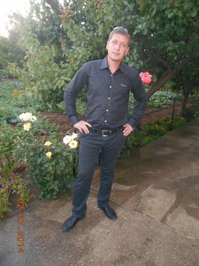  ,   Refat, 39 ,  