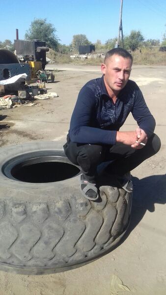  ,   Petr, 42 ,   ,   , c 