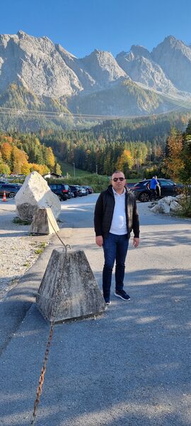  ,   Gio, 42 ,   ,   