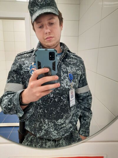   ,   Alexander, 27 ,   ,   , c 