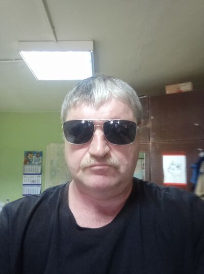   ,   Petr, 48 ,   ,   