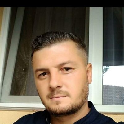  ,   Gio, 37 ,   ,   