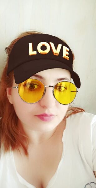  ,   Elena, 42 ,     