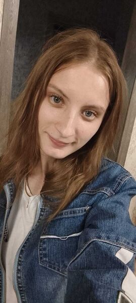  ,   Kristina, 21 ,  