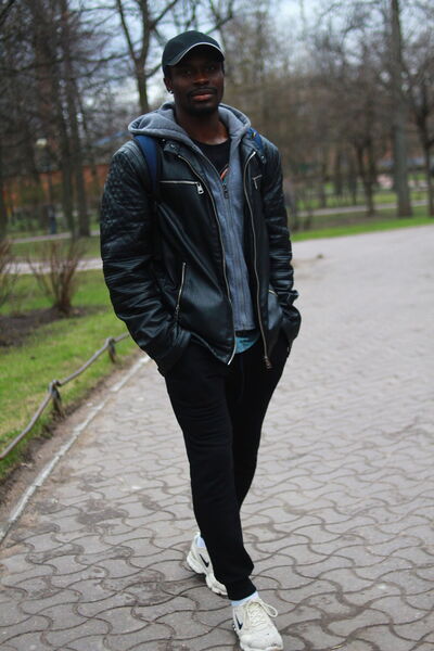  -,   Adams, 34 ,   ,   , c 
