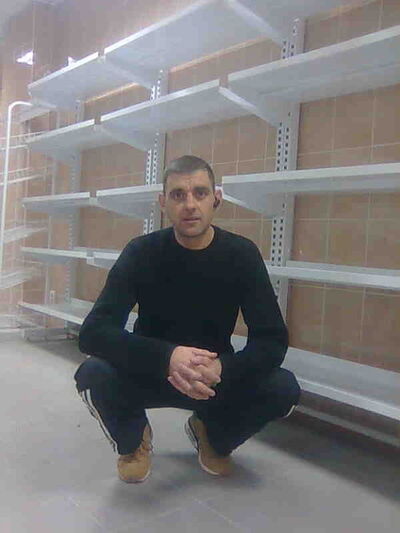  ,   Vlad, 50 ,  