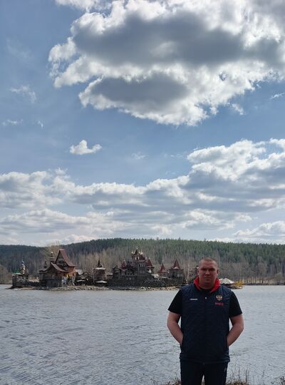  ,   Mikhail, 34 ,   ,   , c , 