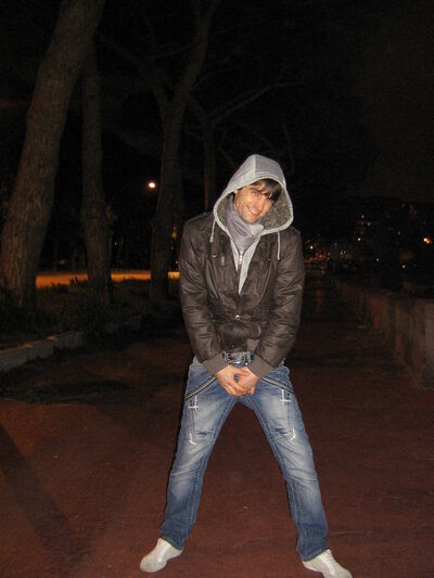  ,   Viktor, 39 ,   ,   , c 