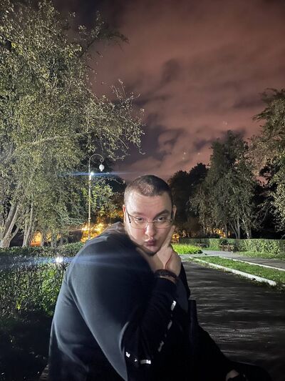  ,   Vlad, 24 ,   ,   