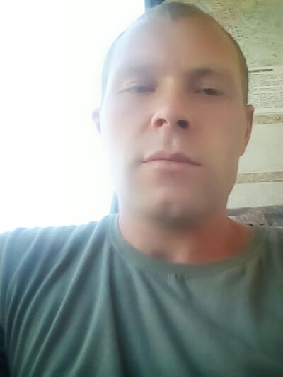  ,   Pavel, 35 ,   ,   