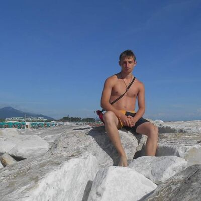  ,   Pavel, 26 ,   ,   