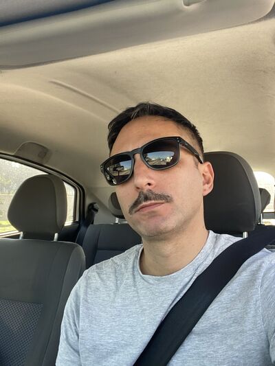  Azul,   Gonzalo Ledo, 42 ,   ,   
