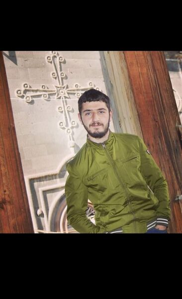  ,   Edgar, 27 ,   ,   