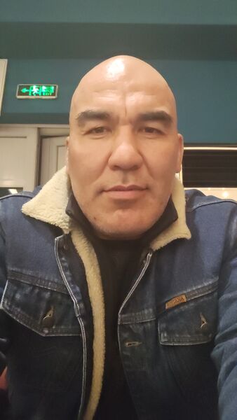  ,   FARHODBEK, 43 ,     , c , 