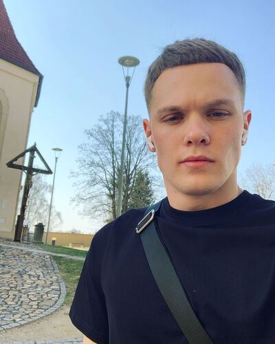  Chodov,   , 28 ,   ,   
