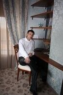  9566174  Albert, 48 ,    