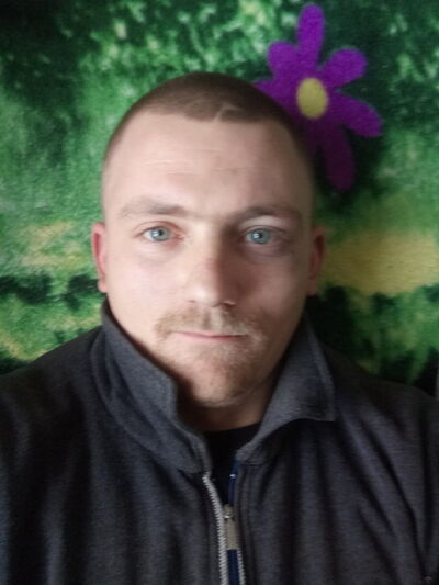  ,   Aleksei, 34 ,   
