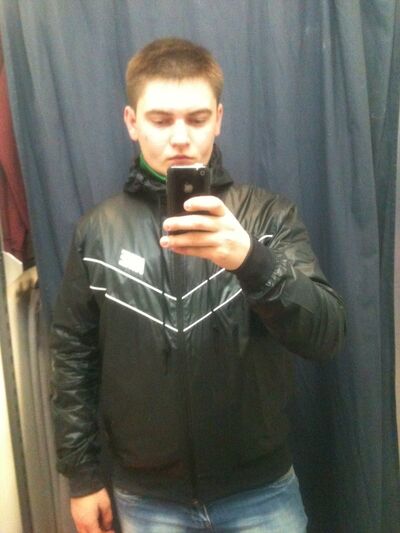  ,   Serhiy, 32 ,   