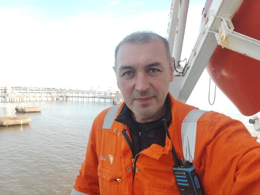  ,   Leonid, 53 ,   ,   , c 