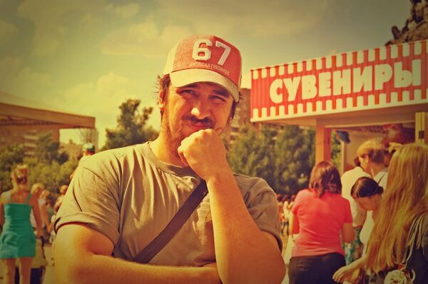  ,   Bob, 36 ,   ,   , c , 