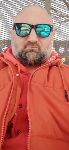  -,   Vladimir, 47 ,   ,   , c 
