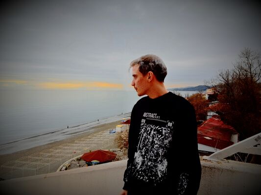  -,   Artem, 24 ,   ,   