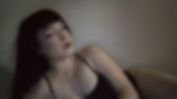  -,   Angelina, 22 ,   ,   