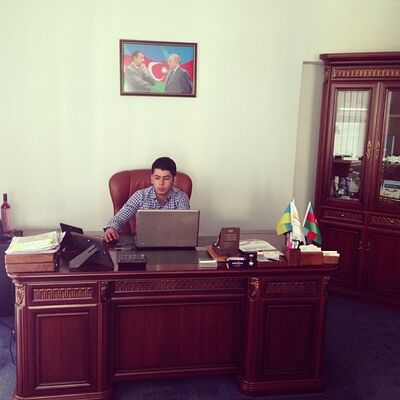  ,   Ali aliyev, 33 ,   ,   , c 