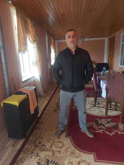  ,   Radik, 51 ,   ,   
