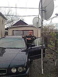  ,   Dragos, 43 ,     , c 