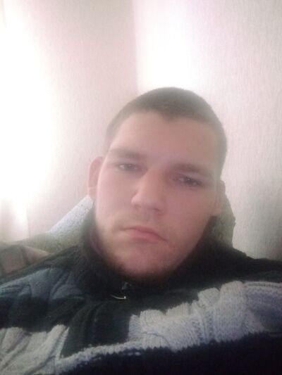  ,   Andriy, 22 ,   ,   