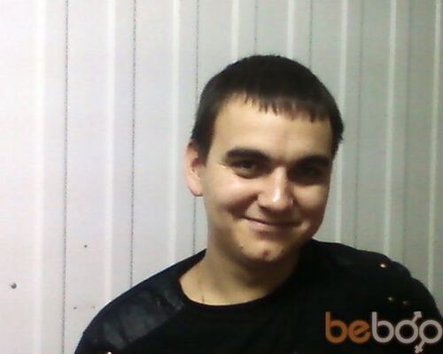 ,   Sergej, 40 ,   