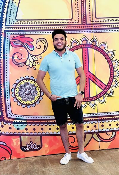  Soho,   Abanoub, 29 ,   ,   