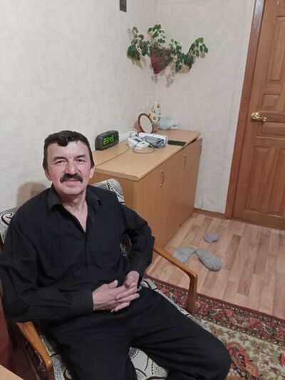  ,   Farhot, 59 ,   ,   