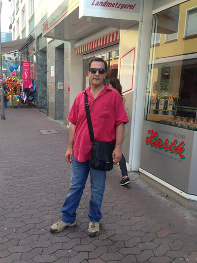  ,   Aleks, 52 ,   ,   , c 