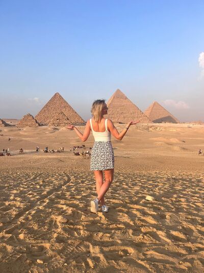  ,   Elena, 44 ,     , c 