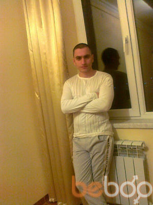  ,   Artur, 37 ,     , c 